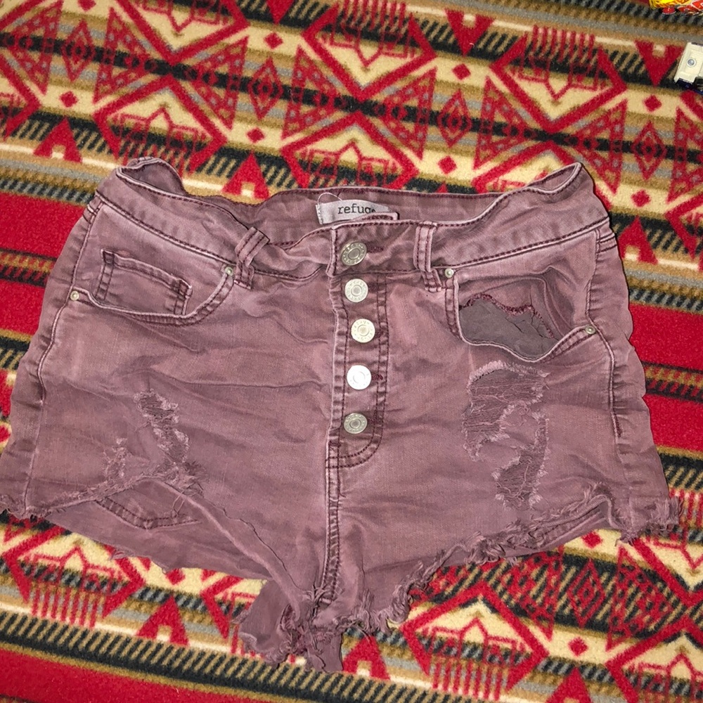| Refuge Shorts |